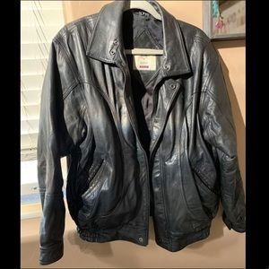 Heavy duty leather jacket Size 42